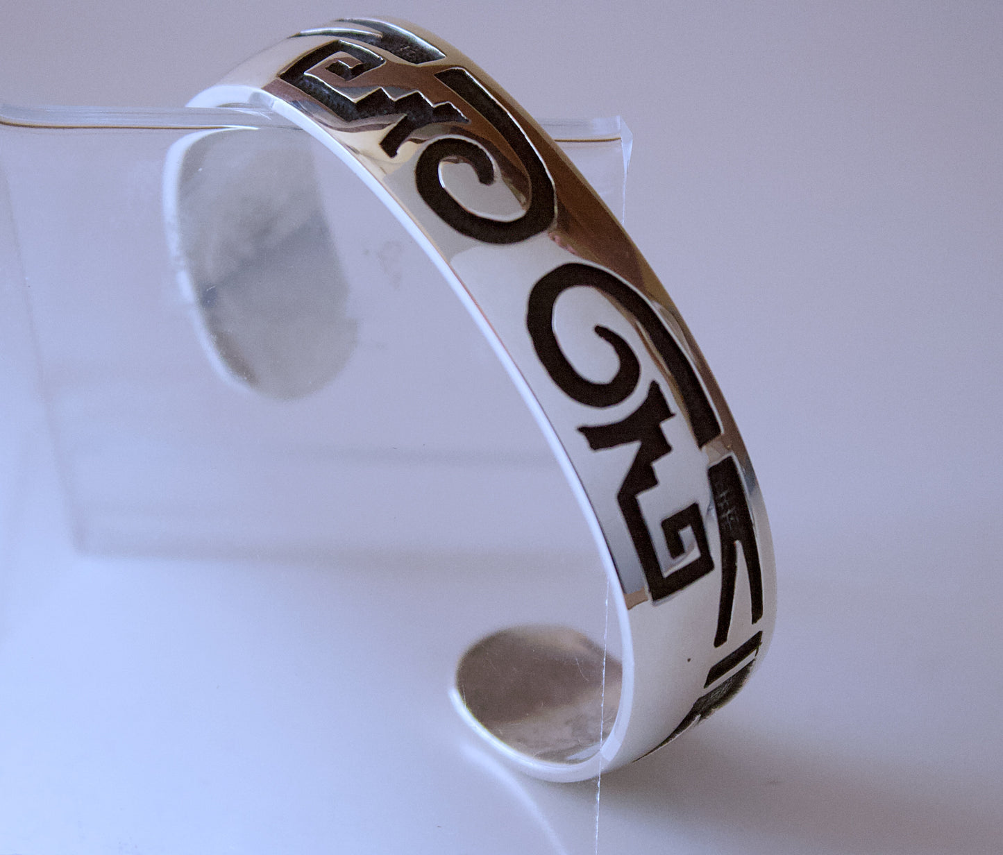 Bracelet with Abstract Parrots by Anderson Koinva - Hopi